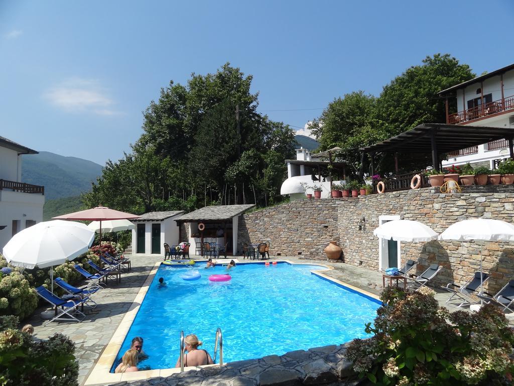 Hotel Vrionis Áyios Dhimítrios Dış mekan fotoğraf