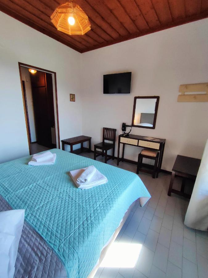 Hotel Vrionis Áyios Dhimítrios Dış mekan fotoğraf