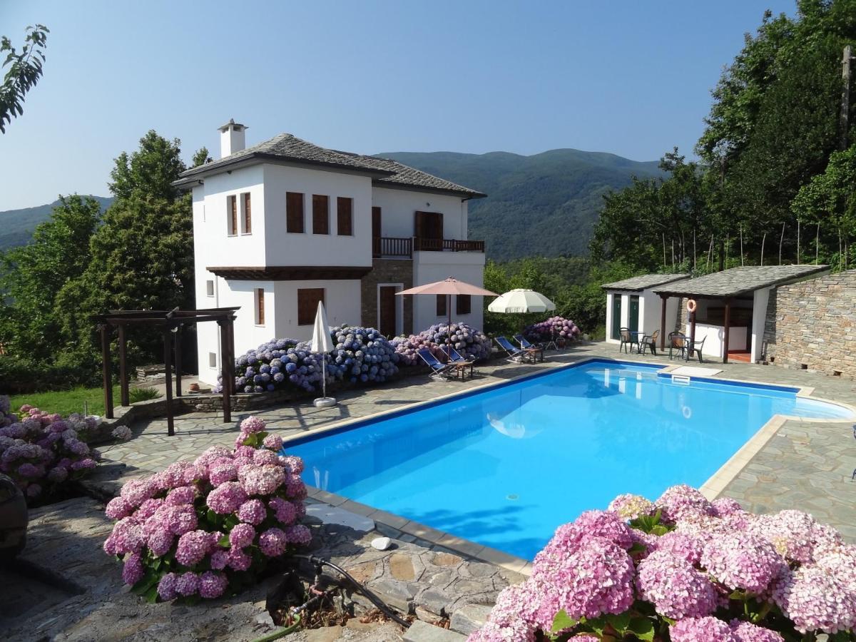 Hotel Vrionis Áyios Dhimítrios Dış mekan fotoğraf